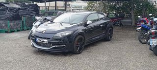 Renault Megane 2013 REDBULL RACNG-thumb-1