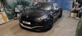 Renault Megane 2013 REDBULL RACNG-thumb-2