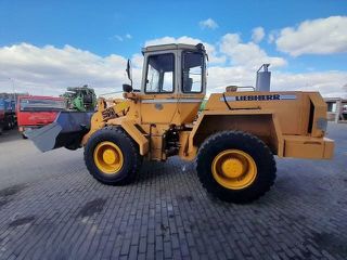Φορτωτής Με Λάστιχα Liebherr 1987 L 511+KINHTHRA LIEBHERR KAΘΑΡΟ ΜΗΧΑΝΗΜΑ