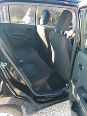 Suzuki Celerio 2016-thumb-12