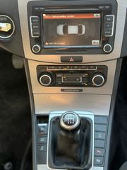 Volkswagen Passat 2011 TSI-thumb-11