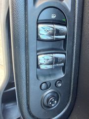 Mini Cooper SE Countryman 2018 ALL4 Plug-in Hybrid-thumb-8