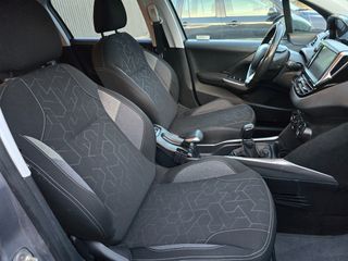 Peugeot 2008 2017 BLUEHDI  FACELIFT-thumb-12
