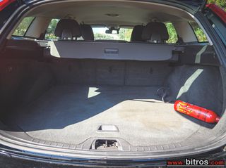 Volvo V60 2012 1.6 TURBO 150HP-thumb-30