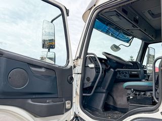 Καλαθοφόρο Volvo 2011 FMX450-thumb-13