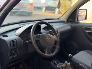 Opel Combo 2008-thumb-8