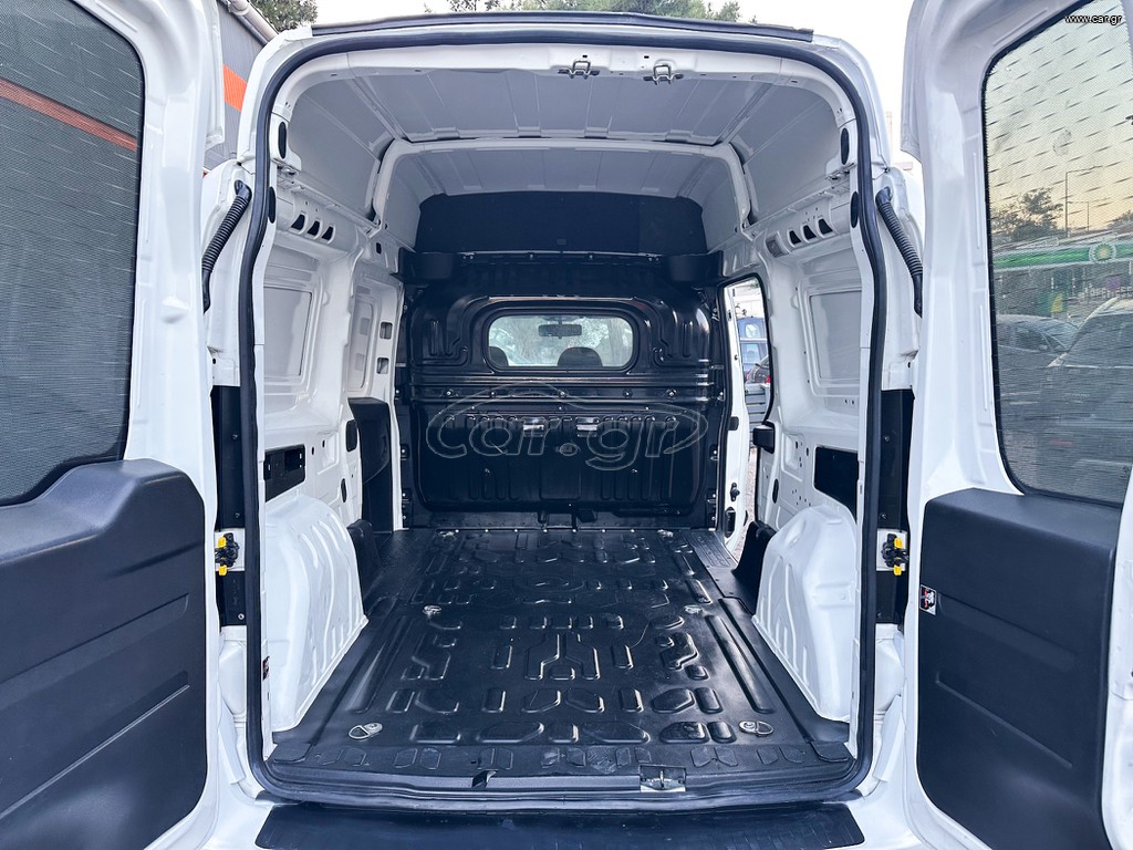 Fiat Doblo thumbnail 12