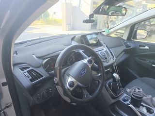 Ford C-Max 2015 C-MAX-thumb-5