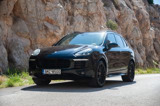 Porsche Cayenne 2015 S 3.0 V6 416 Hp E-Hybrid Tiptronic S FULL EXTRA GTS