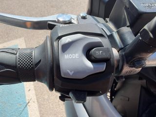 Suzuki V-Strom 1000 2014-thumb-11