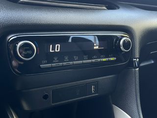 Toyota Yaris 2020 1.5 HEV STYLE / ΔΕΡΜΑΤΙΝΑ/ ΚΑΜΕΡΑ ΟΠ.-thumb-20