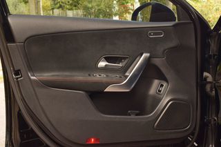Mercedes-Benz A 250 2022 e 218 HP Plug-in Hybrid 8G-DCT AMG PACK ΝΑVI CAM-thumb-30