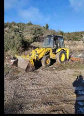 Μηχάνημα JCB 2002-thumb-2