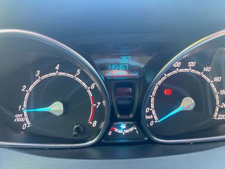 Ford B-Max 2017 1.0 ECOBOOST-thumb-12