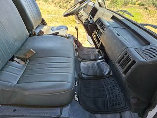 Mazda E series 1999 E 2200-thumb-14