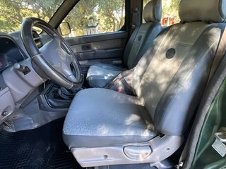 Nissan Navara 2002 D22 4X4 2.5DI  DIESEL-thumb-11