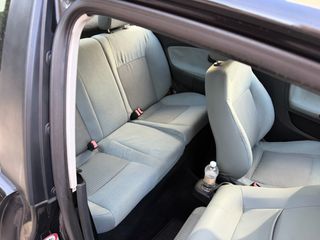 Seat Ibiza 2003 1.4 16V-thumb-9
