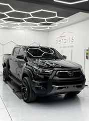Toyota Hilux 2021 INVINCIBLE