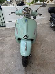 Piaggio Vespa GTS 300 2024-thumb-3