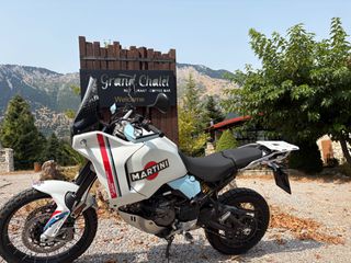 Ducati DesertX 2025 MARTINI RACING