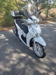 Honda SH 300i 2015-thumb-1