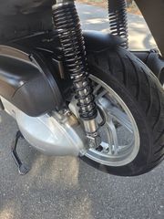 Honda SH 300i 2015-thumb-16