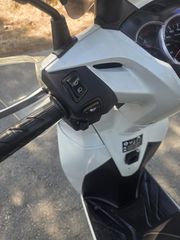 Honda SH 300i 2015-thumb-19