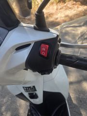 Honda SH 300i 2015-thumb-20