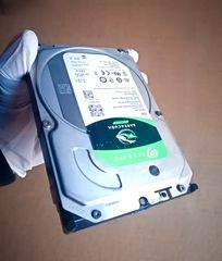Σκληρός δίσκος Seagate Barracuda 4TB 3.5" + Εξωτερική Θήκη USB