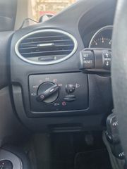 Ford Focus 2009 GHIA 1,6 FULL EXTRA-thumb-6