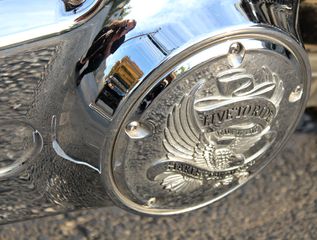 Harley Davidson DYNA Super Glide Custom 2009-thumb-2