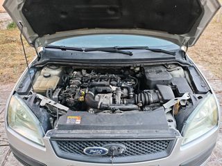 Ford Focus 2006-thumb-26