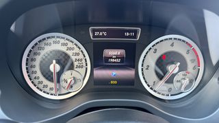 Mercedes-Benz A 200 2013 1,8 URBAN PANORAMA-thumb-13