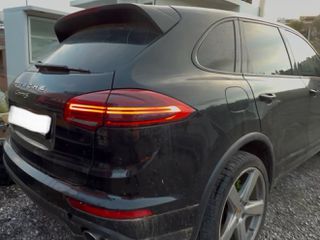 Porsche Cayenne S E-Hybrid 416hp Plug In Ελληνικό 205.000km