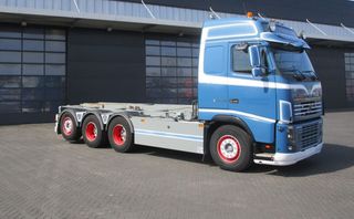 Ανατροπή Volvo 2012 FH 16 750 8x4 euro 5.5