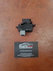 HYUNDAI I20 08-14 ACCENT 06-10 ΔΙΑΚΟΠΤΗΣ ΕΜΠΡΟΣ ΔΕΞΙΟΥ ΠΑΡΑΘΥΡΟΥ 202005491