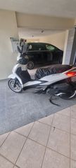 Piaggio Beverly 400 2022 HPE 400