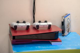 PS5 Jailbroken 12.40 Volcanic Red 5TB Game Drive-thumb-7