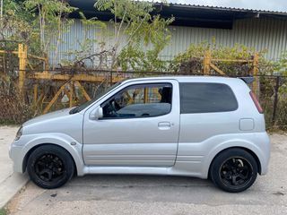 Suzuki Ignis 2004 sport-thumb-1