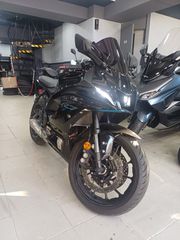 Yamaha YZF - R 7 2023 YZF R7