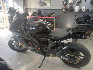 Yamaha YZF - R 7 2023 YZF R7-thumb-4