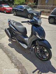 Piaggio Beverly 300 2023 HPE S-thumb-3