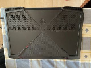 Laptop HP Omen 17''-thumb-2