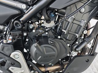 CFmoto 450 MT 2026-thumb-47
