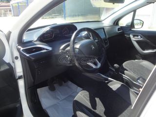 Peugeot 2008 2017-thumb-13