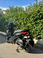 Piaggio Beverly 300 2023 HPE-thumb-2
