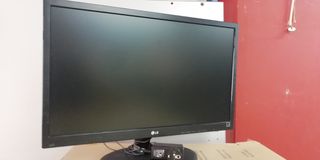 Πλήρης Υπολογιστής Γραφείου + Οθόνη + Keyboard & Mouse + Web Camera + Ηχεία-thumb-1