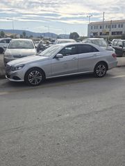 Mercedes-Benz E 220 2015 CLASSIC TAXI