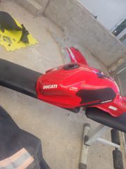 Ντεποζιτο Ducati Panigale-thumb-4
