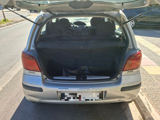 Toyota Yaris 2003 VVTI-thumb-6